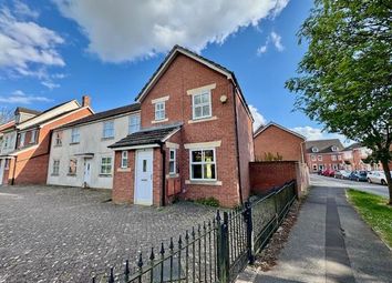 Thumbnail Property to rent in Thresher Drive, Swindon