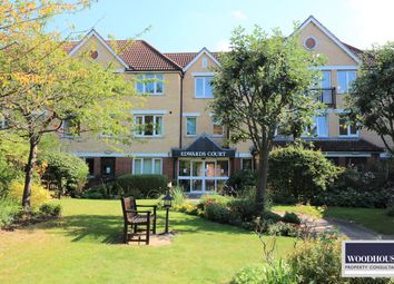 Thumbnail 1 bed flat for sale in Turners Hill, Cheshunt