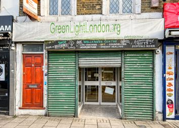 Thumbnail Retail premises to let in Clapham High Street, London