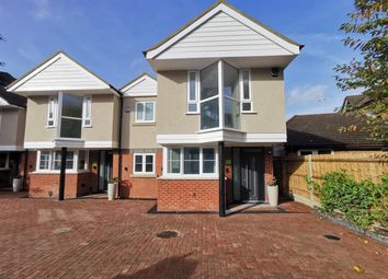 Thumbnail Semi-detached house to rent in Sparrows Wick, Sparrows Herne, Bushey, Hertfordshire