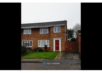 3 Bedroom Semi-detached house for rent