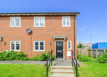 Thumbnail 3 bed town house for sale in Savile Road, Castleford