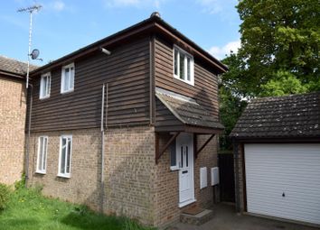 2 Bedroom Semi-detached house for rent