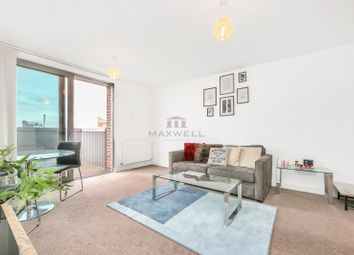 1 Bedrooms Flat for sale in 4 Bramwell Way, Waterside Park, Dockland, London E16