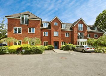 Thumbnail 2 bed flat for sale in Botley Road, Swanwick, Southampton