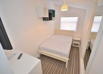 1 Bedrooms  to rent in York Road, Caversham, Reading, Berkshire, - Room 2 RG1