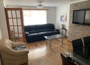 3 Bedroom Semi-detached house for rent