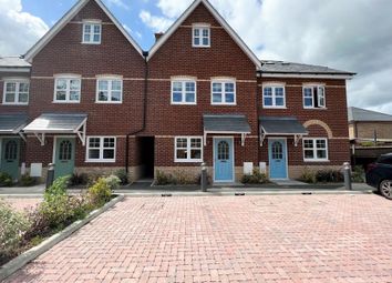 Thumbnail Property to rent in Forbury Close, Knaphill, Woking