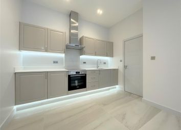 Thumbnail 1 bedroom flat for sale in Orchard View, Broadway, Didcot