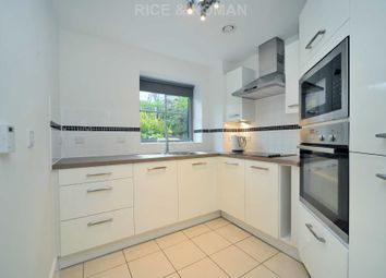 Thumbnail 2 bed flat to rent in Kingston Road, London
