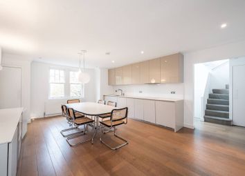 Thumbnail 2 bed flat for sale in Fitzjohns Avenue, Hampstead, London