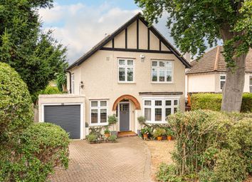 Thumbnail 3 bed detached house for sale in Avenue Road, Sutton