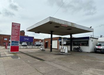 Thumbnail Industrial to let in Victoria Street, Grimsby, North East Lincolnshire