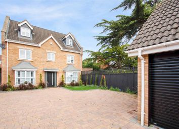Thumbnail 5 bedroom detached house to rent in Pinewood Place, Dartford