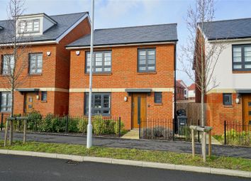 3 Bedrooms Detached house for sale in Great High Ground, St. Neots, Cambridgeshire PE19