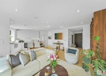 Thumbnail 2 bed flat for sale in Capital Interchange Way, Brentford