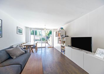 Vineyard Close, London SE6. Sub image 2. Photography