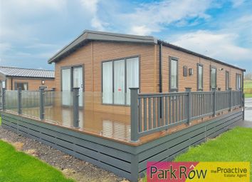 Thumbnail Mobile/park home for sale in Simonscales Lane, Cockermouth