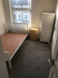 Thumbnail Room to rent in Cambridge Road, Ilford