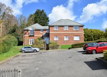 Thumbnail 2 bedroom flat for sale in Farriers Way, Chesham