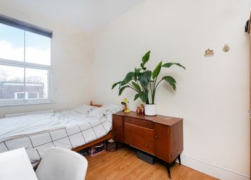 Thumbnail 2 bed flat to rent in Blackstock Rd, London