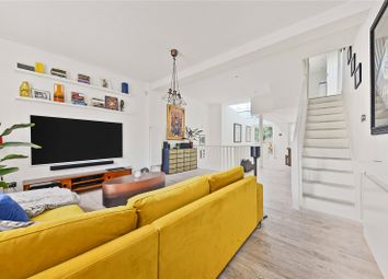 Thumbnail 2 bedroom terraced house to rent in Wellington Row, Columbia Road