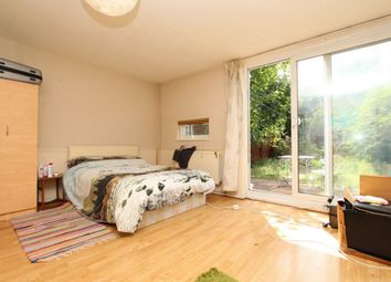 0 Bedrooms Studio to rent in Cottage Street, All Saints E14