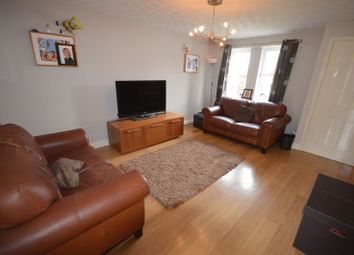 3 Bedroom Semi-detached house for rent