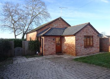Thumbnail Detached house to rent in Trull Road, Taunton