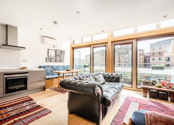 Thumbnail Flat for sale in Tudor Road, London Fields