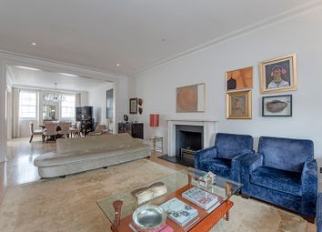 3 Bedrooms Flat for sale in Eaton Place, London SW1X