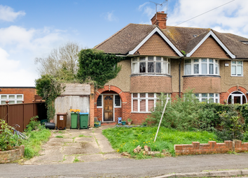 Aylesbury - Semi-detached house for sale         ...
