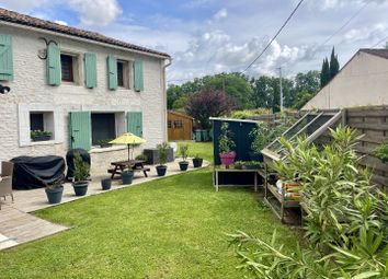 Thumbnail 4 bed property for sale in Bercloux, Charente Maritime, France