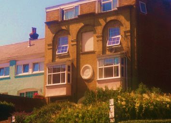 Thumbnail 2 bed flat to rent in Terminus Road, Cowes