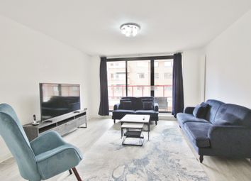 Thumbnail Flat for sale in Warwick House, Windsor Way, West Kensington