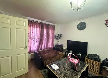 Thumbnail Terraced house for sale in Bixley Close, Southall