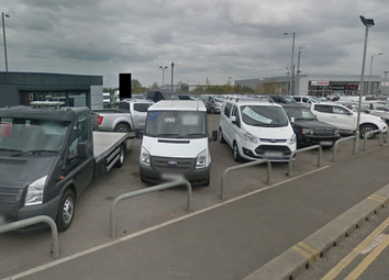 Thumbnail Parking/garage to let in Wheatley Hall Road, Doncaster