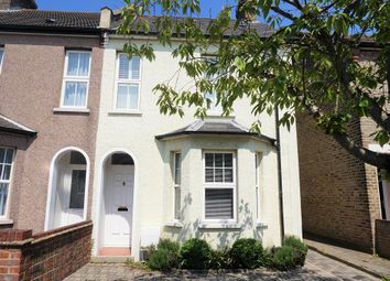 3 Bedroom Semi-detached house for rent