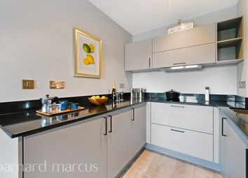 Thumbnail 1 bed property for sale in Battersea Park Road, London