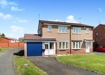3 Bedrooms Semi-detached house for sale in Tyning Close, Pendeford, Wolverhampton WV9