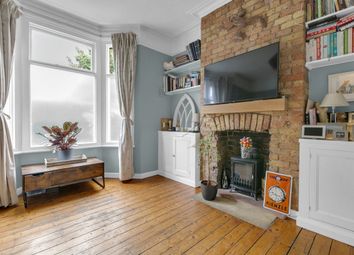 Thumbnail Flat for sale in Inman Road, London