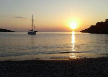 Thumbnail Hotel/guest house for sale in Kythnos, Kyklades, Greece
