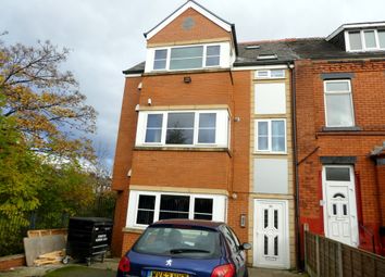 6 Bedrooms Flat to rent in Ladybarn Lane, Fallowfield, Manchester M14