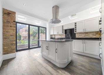 Kitchen (1).Jpg