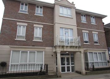 Thumbnail Flat to rent in York Road, Maidenhead