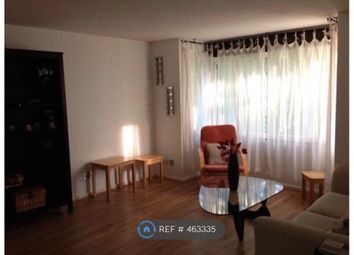 2 Bedrooms Flat to rent in Beckton Park, London E6