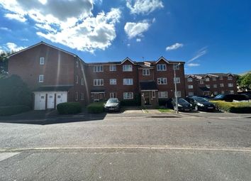 Thumbnail Studio to rent in Howard Close, Waltham Abbey