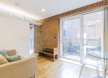1 Bedrooms Flat to rent in Warehouse Court, No.1 Street, Royal Arsenal SE18