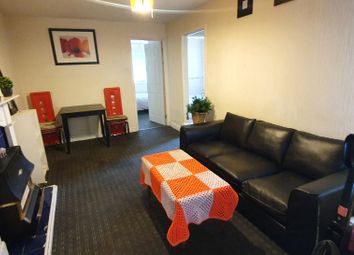 Thumbnail 1 bed flat to rent in Mayfair, Bradford