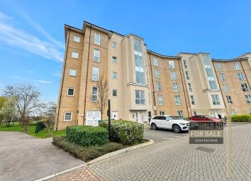 Thumbnail Flat for sale in Mayfair Court, Hunting Place, Heston